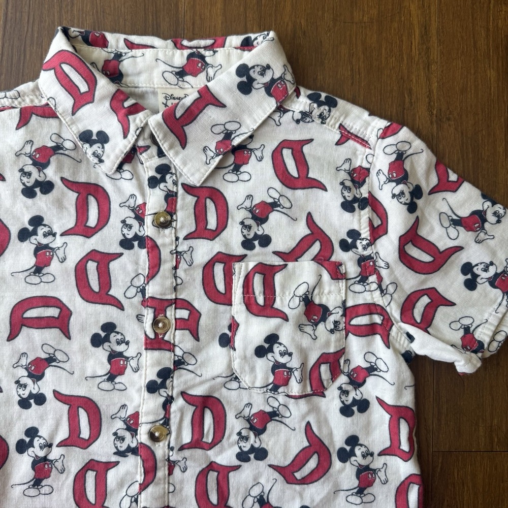 Disney Parks x Junk Food Button Up Shirt Boy Small Mickey Mouse Red Retro Collar
